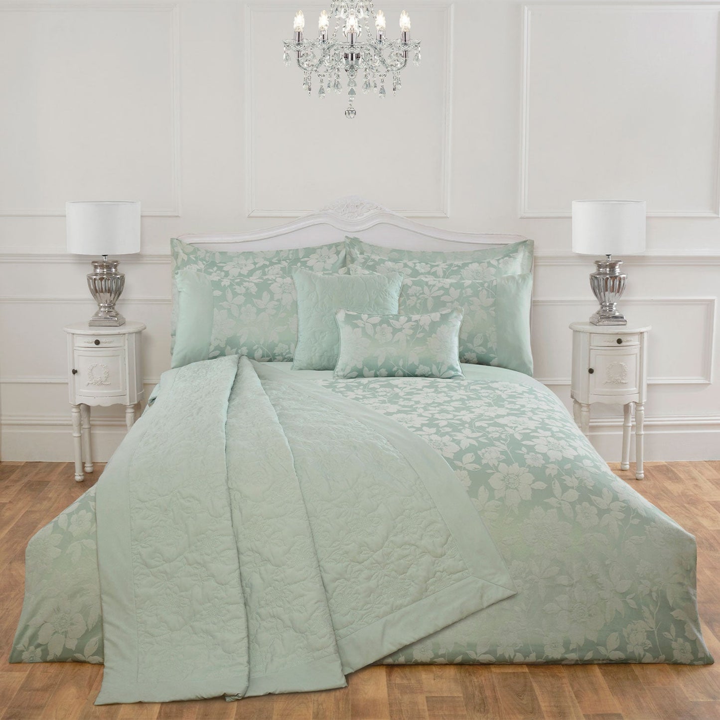 Lottie Soft Green Luxury Jacquard 6 Piece Bedding Bundle
