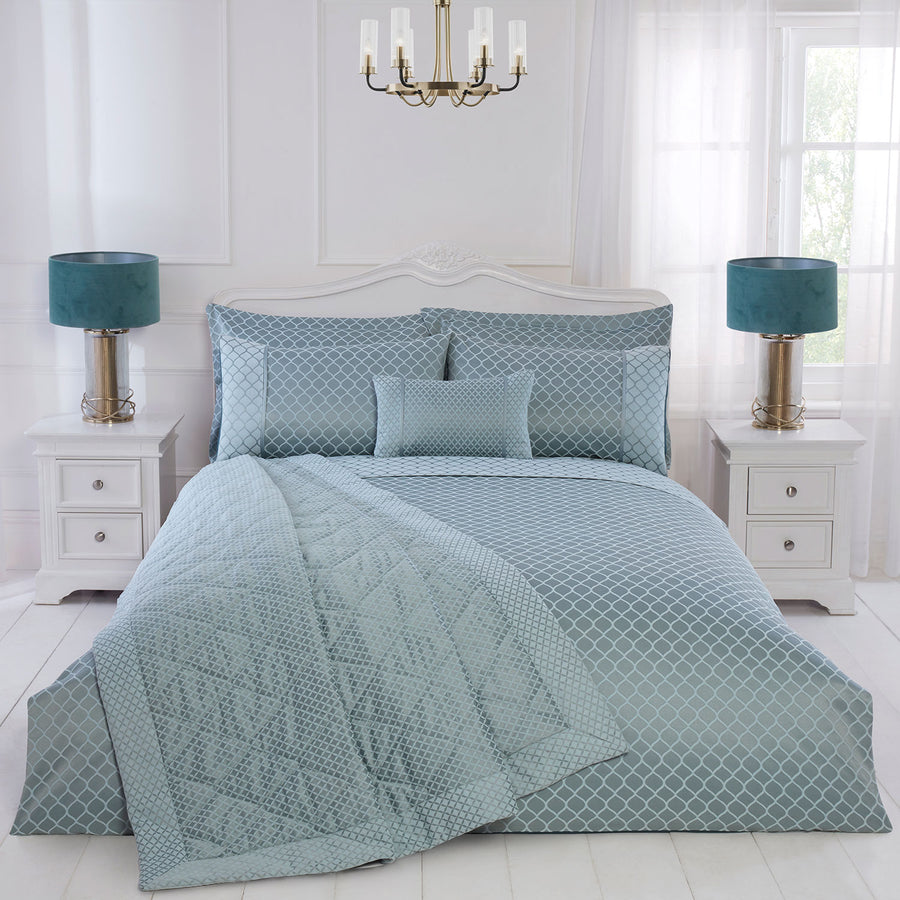Othello Soft Green Luxury Jacquard Duvet Cover