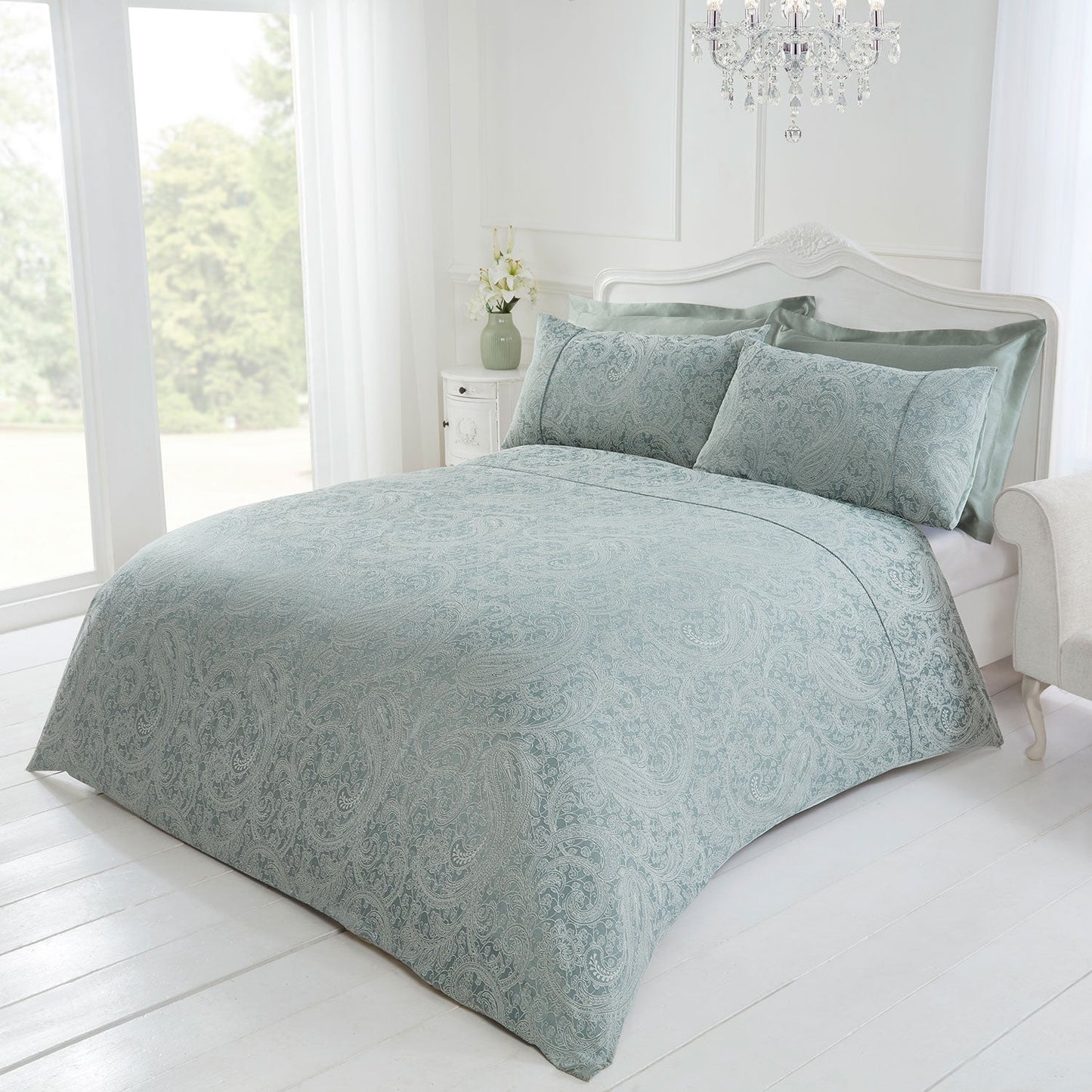 Paisley Soft Green Luxury Jacquard 6 Piece Bedding Bundle