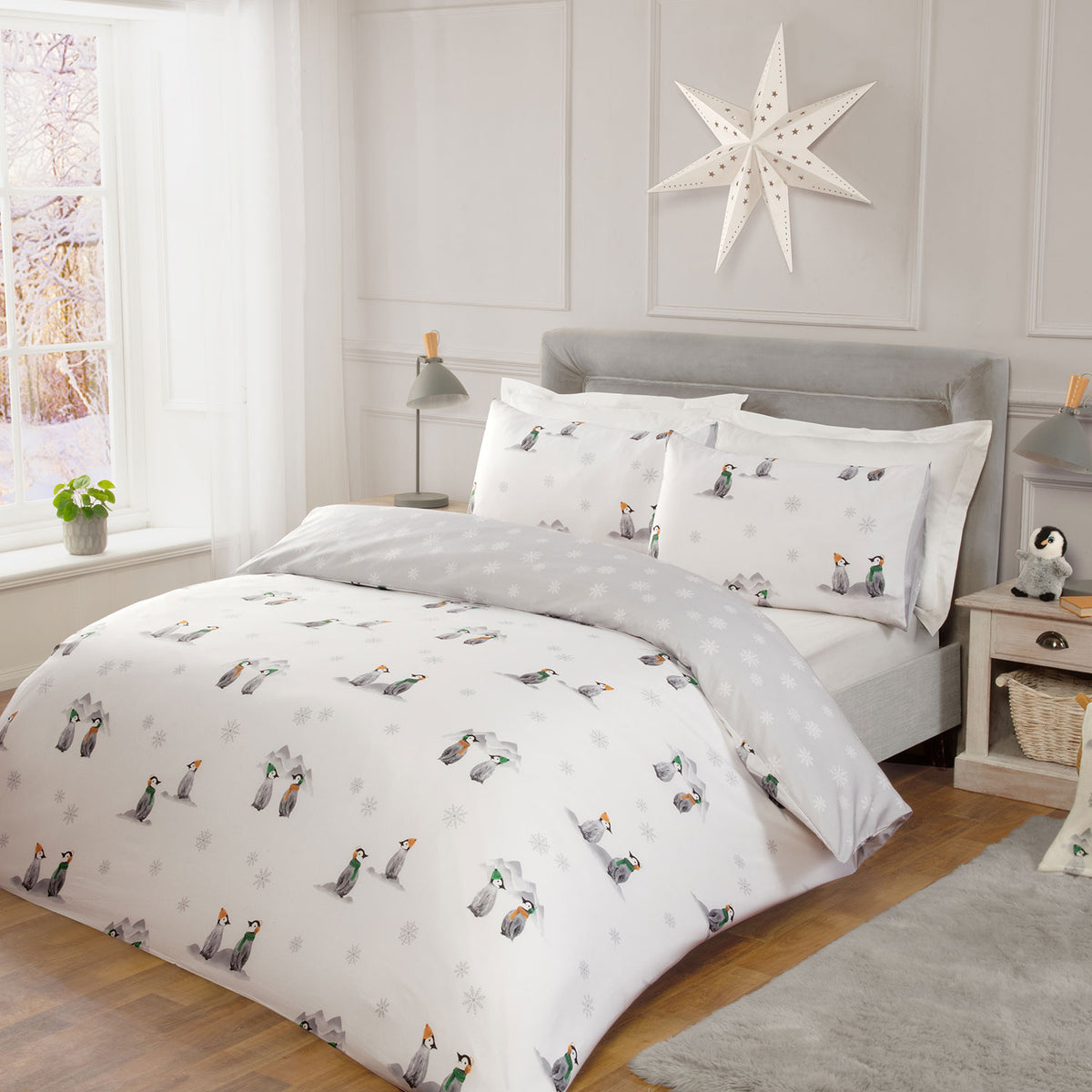 Penguin Pals Reversible Super Soft Duvet Set