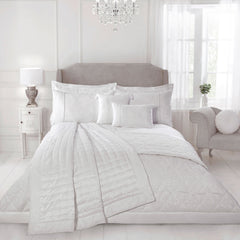Example: Regency Luxury Cotton Rich Jacquard Duvet Cover