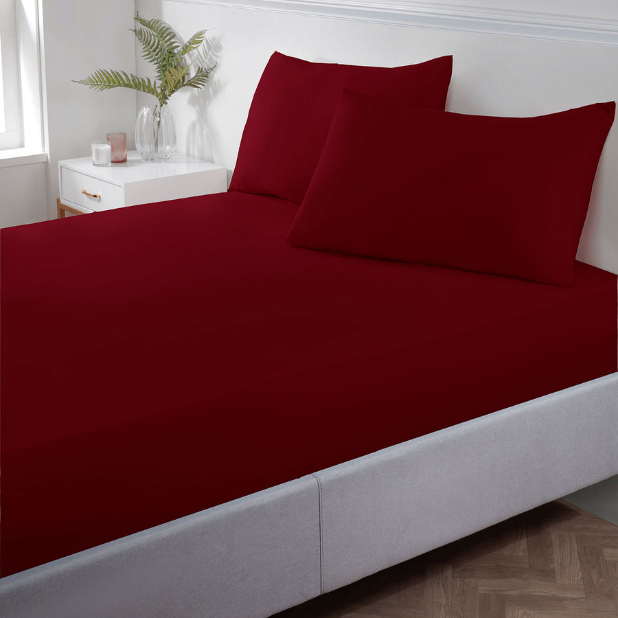 Red Super Soft Easycare Standard (25cm) Fitted Sheet