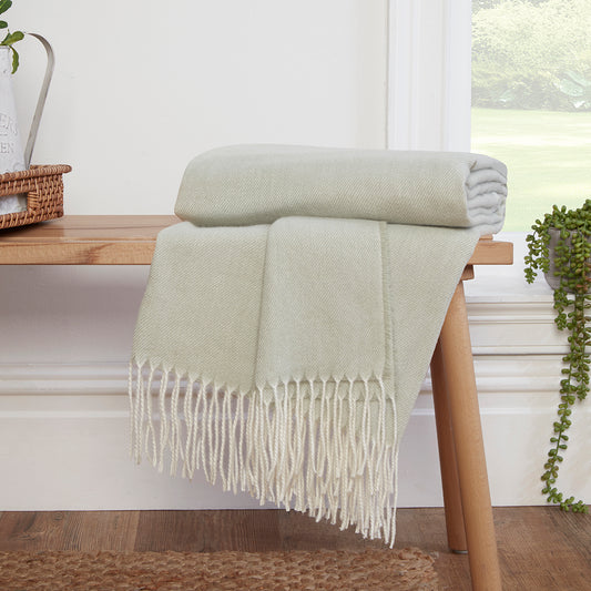 Amara Soft Green Herringbone Throw (130cm x 180cm)