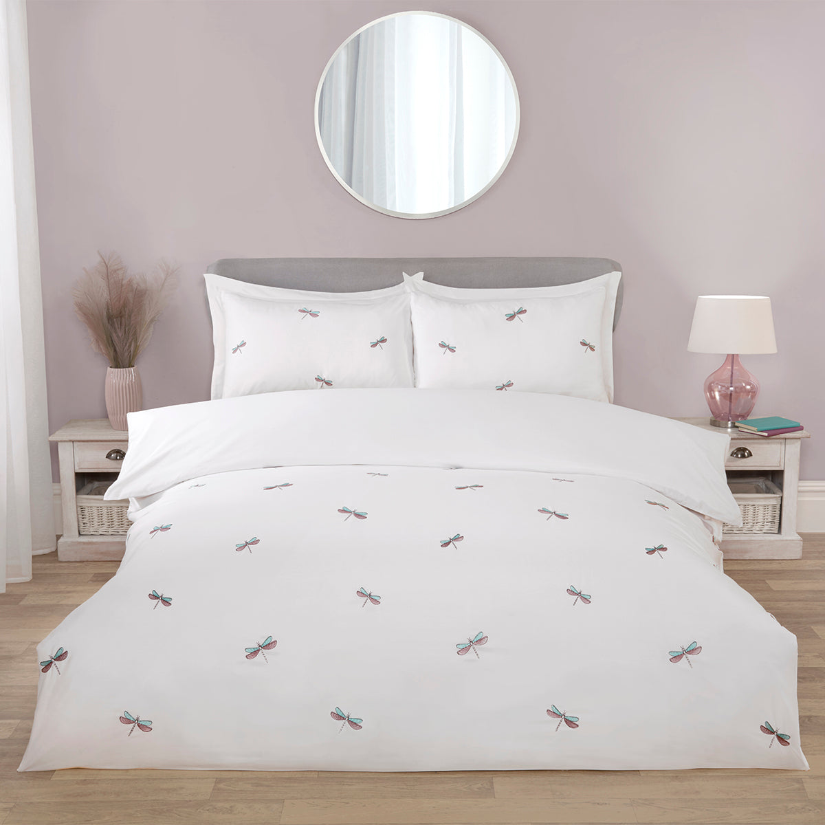 Dragonfly White Embroidered Super Soft Duvet Set