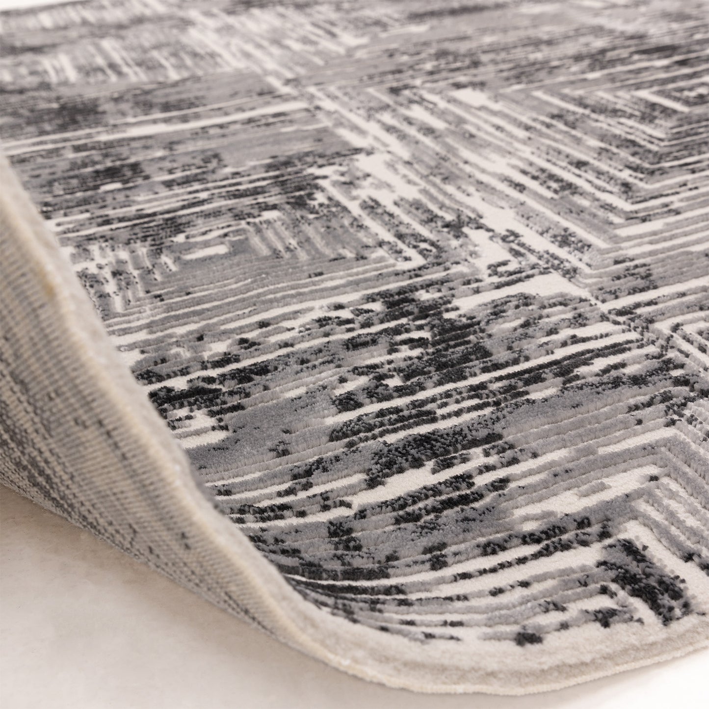 Kuza Portrait Grey Rug