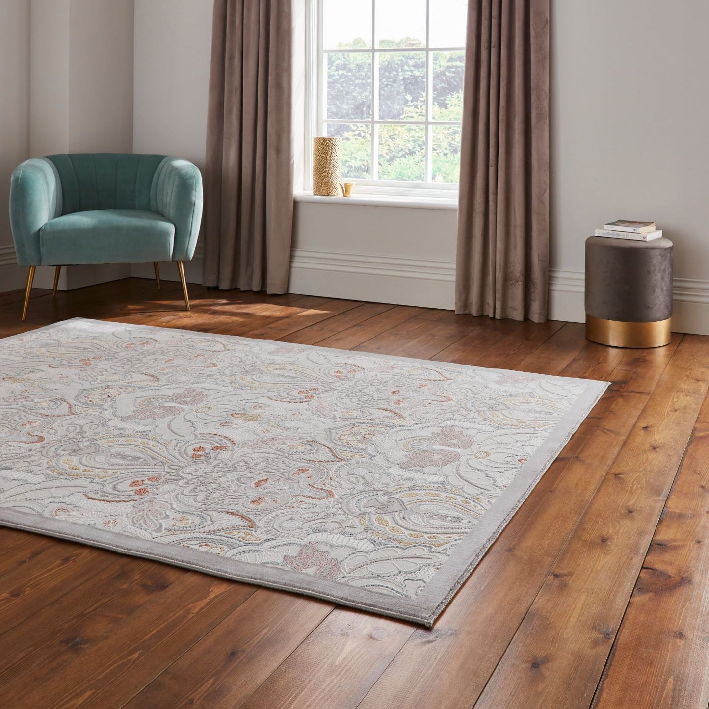 Laurence Llewelyn-Bowen Damask Pearl Rug