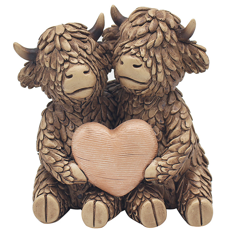 Hughie Highland Cow Heart Sitting Ornament