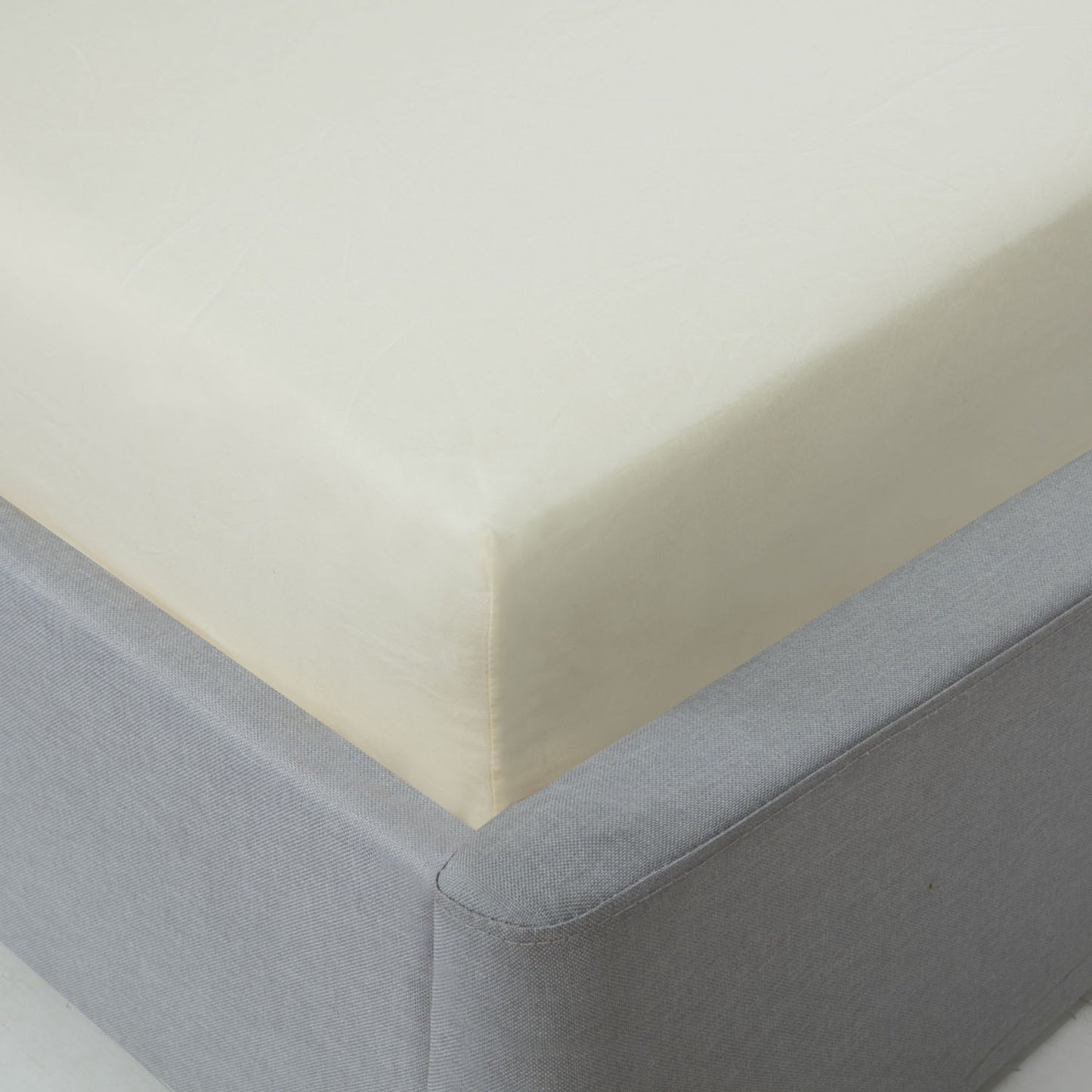 Lyla Cream Fitted Sheet