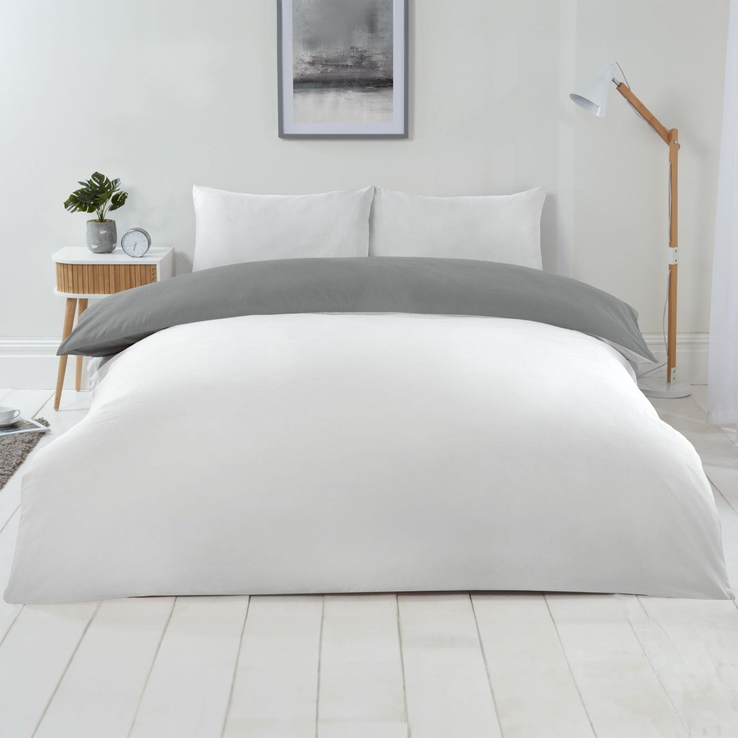 Lyla Grey and White Reversible Duvet Set