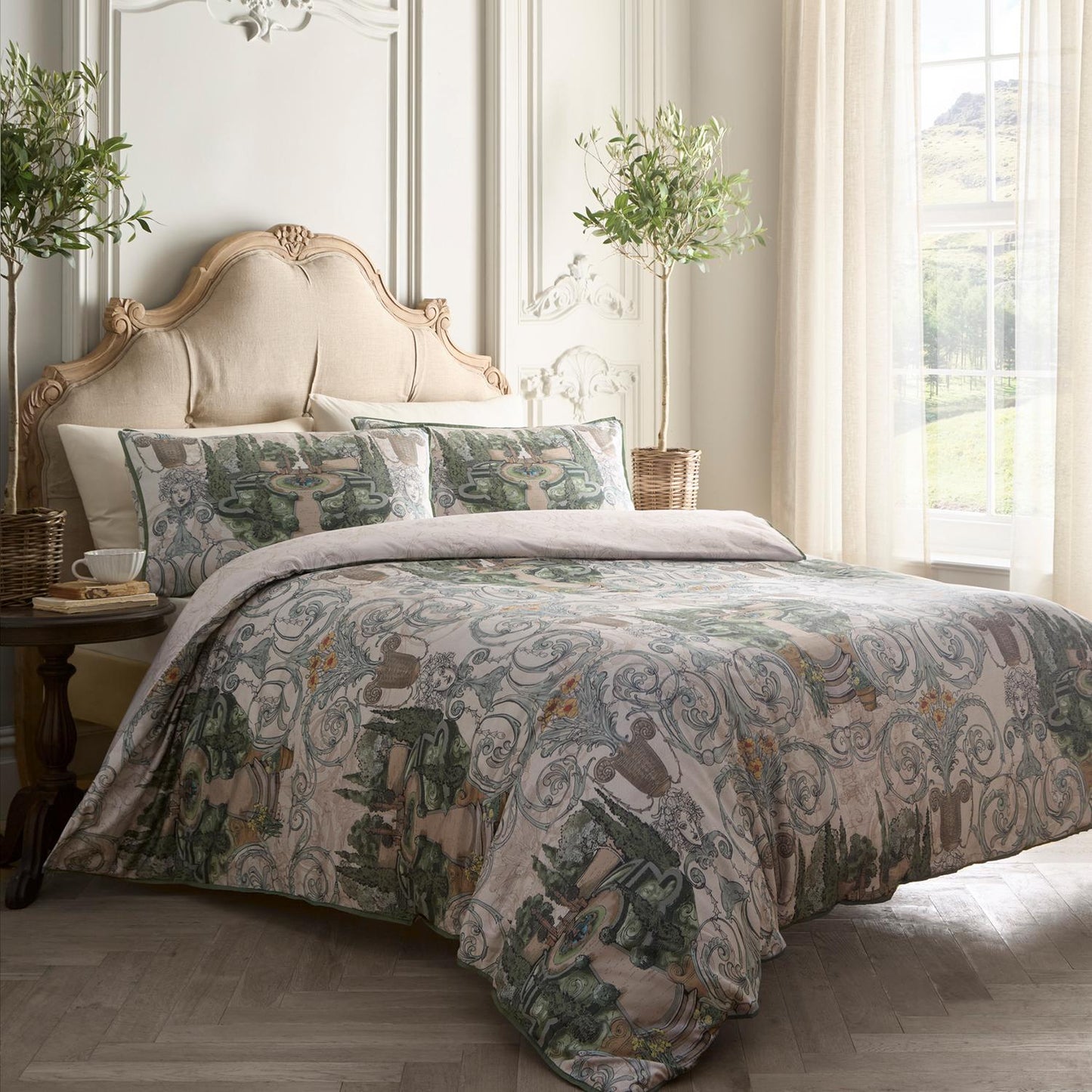Laurence Llewelyn-Bowen Tuscan Garden Cotton Duvet Set