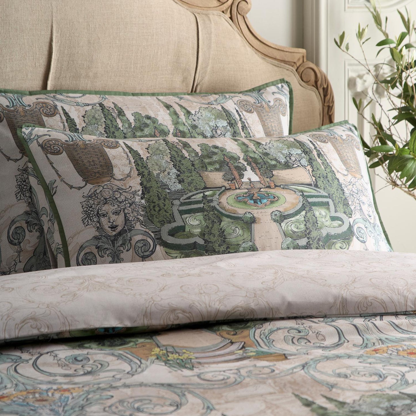 Laurence Llewelyn-Bowen Tuscan Garden Cotton Duvet Set