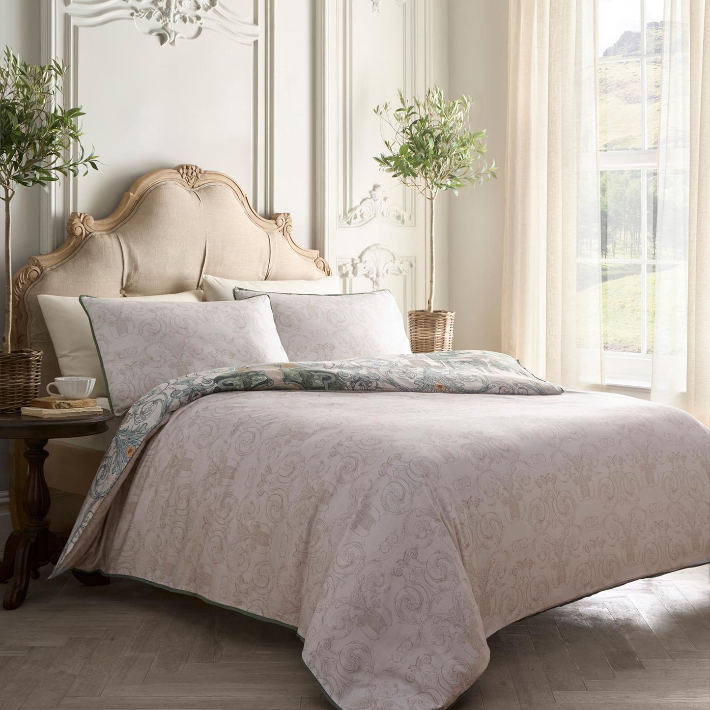 Laurence Llewelyn-Bowen Tuscan Garden Cotton Duvet Set