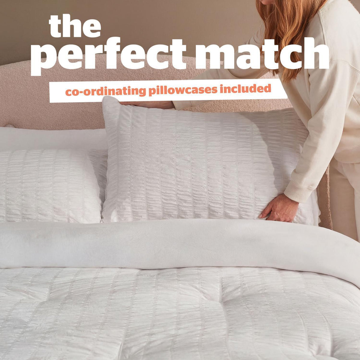 Silentnight White Seersucker 10.5 Tog Coverless Duvet and Pillowcase Set