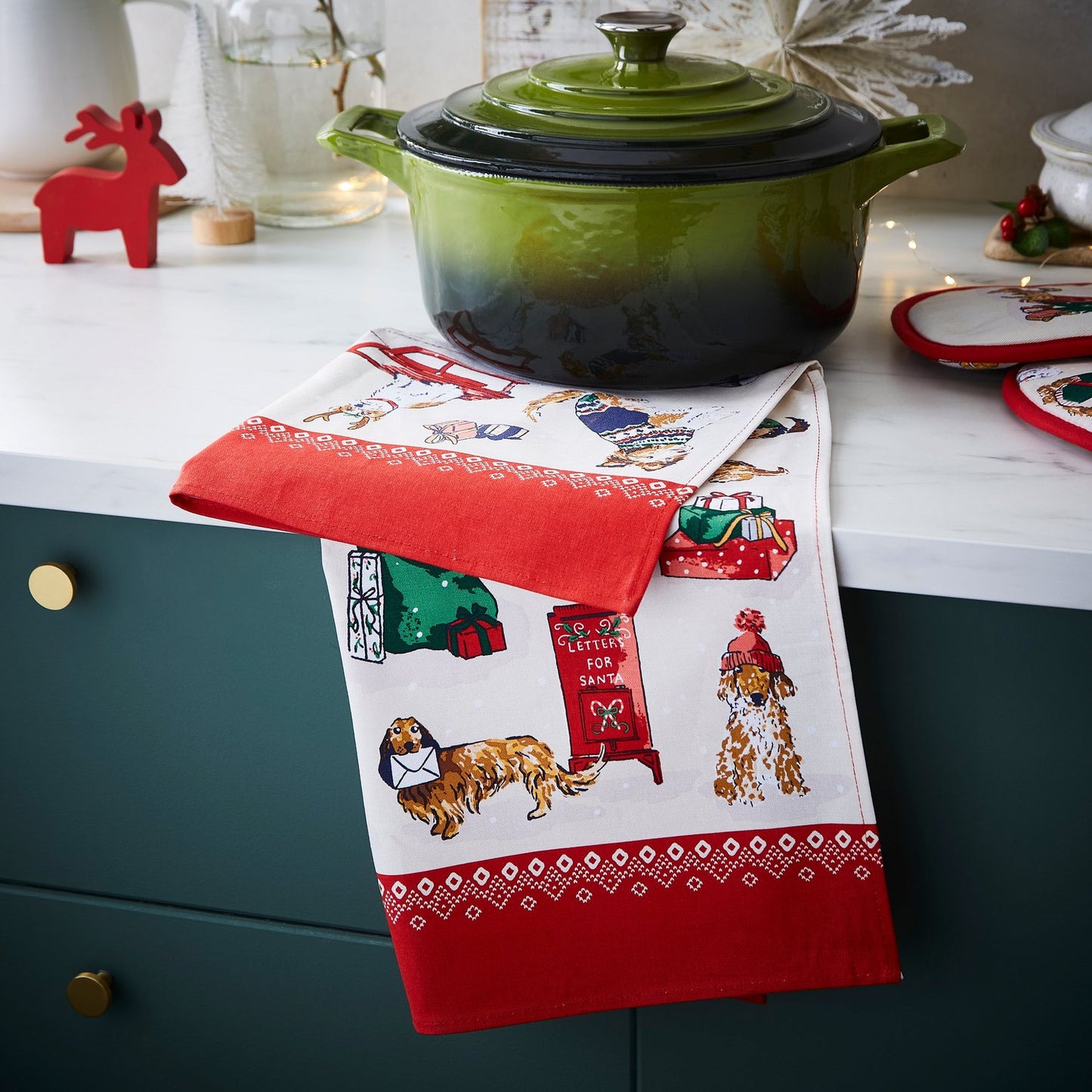 Merry Mutts Cotton Christmas Tea Towel