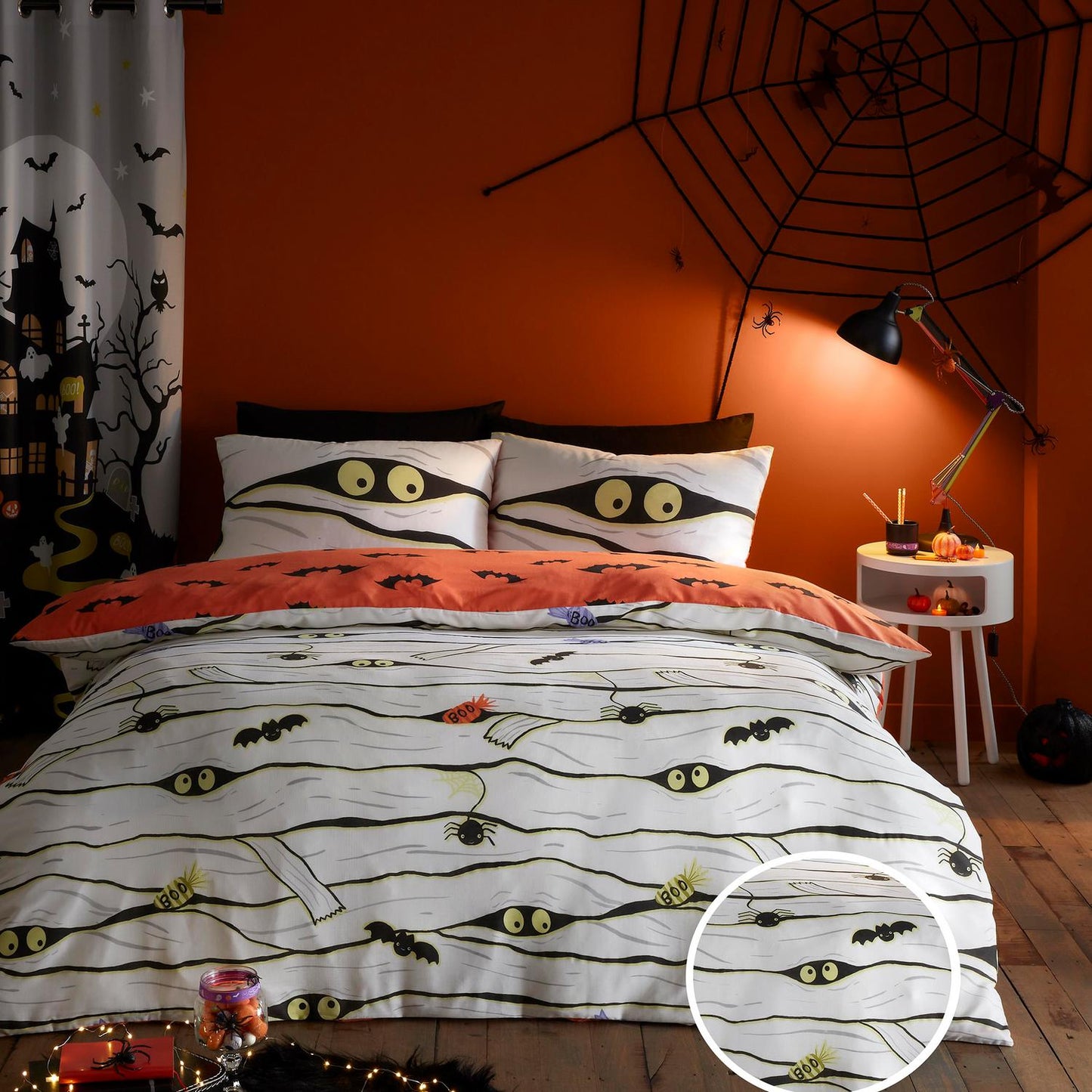 Mummy Glow in the Dark Reversible Duvet Set