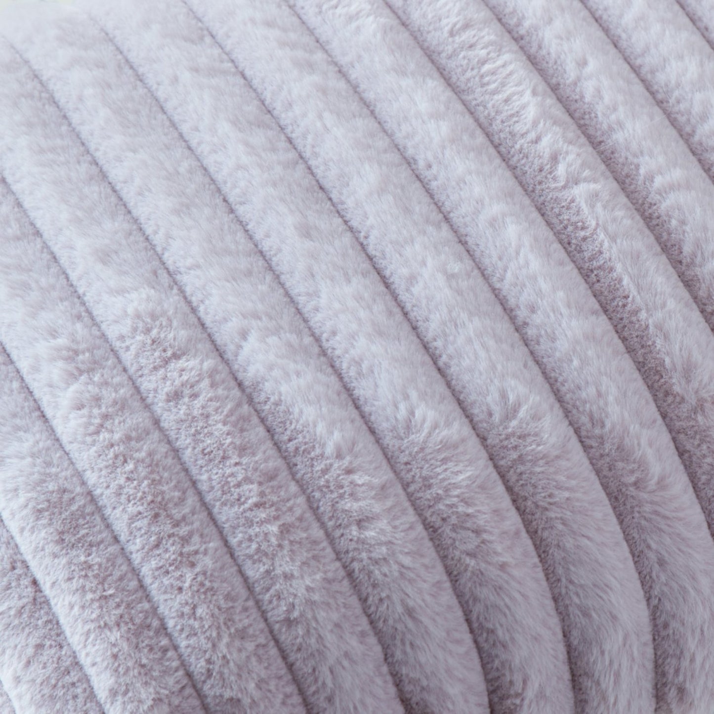 Morritz Mauve Faux Fur Cushion (43cm x 43cm)