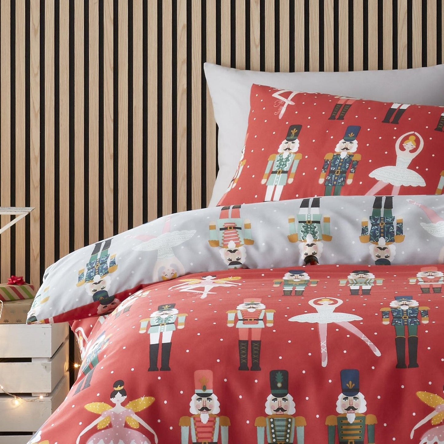 Nutcracker Red Reversible Easy Care Duvet Set