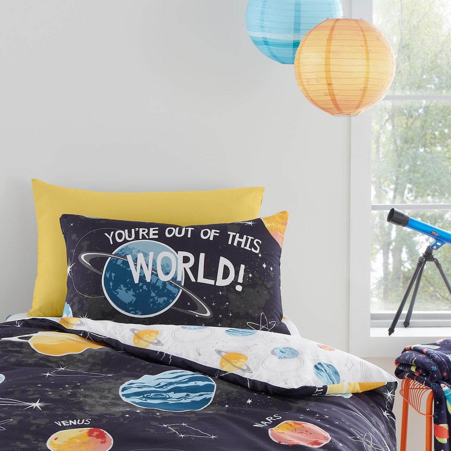 Outer Space Black Glow in the Dark Kids Duvet Set