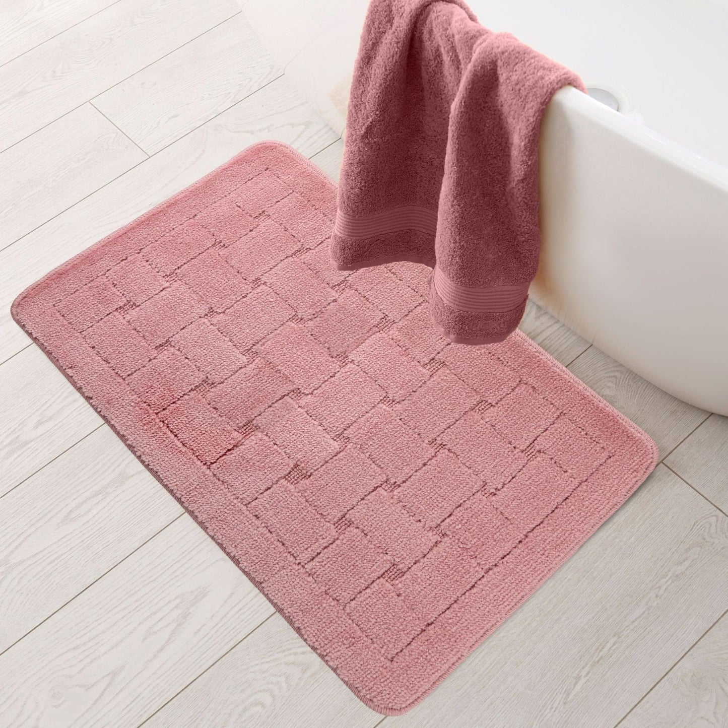 Orkney Blush Pink Crosshatch Bath Mat