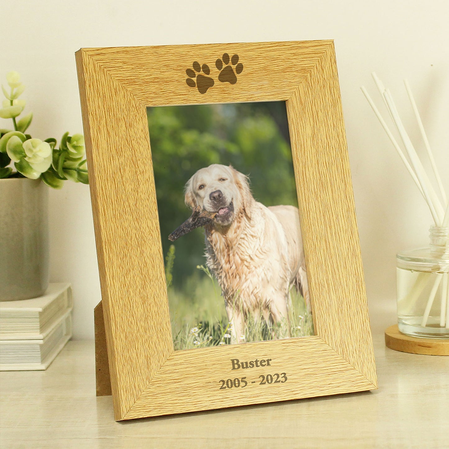 Personalised Pet Memorial Paw Prints 6x4 Photo Frame