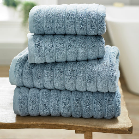 The Lyndon Company Ribbleton 700gsm Zero Twist Blue Towels