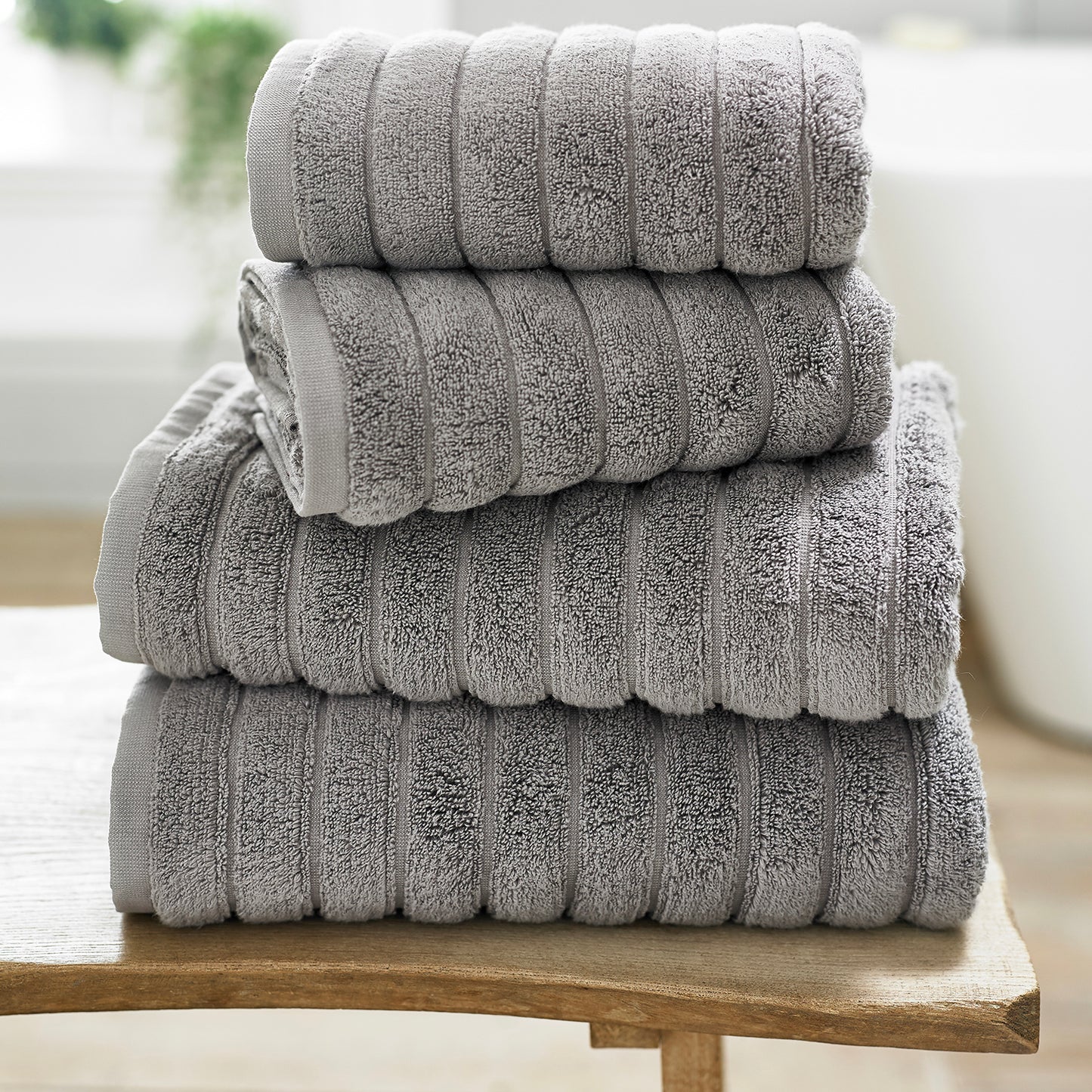 The Lyndon Company Ribbleton 700gsm Zero Twist Dove Grey Towels