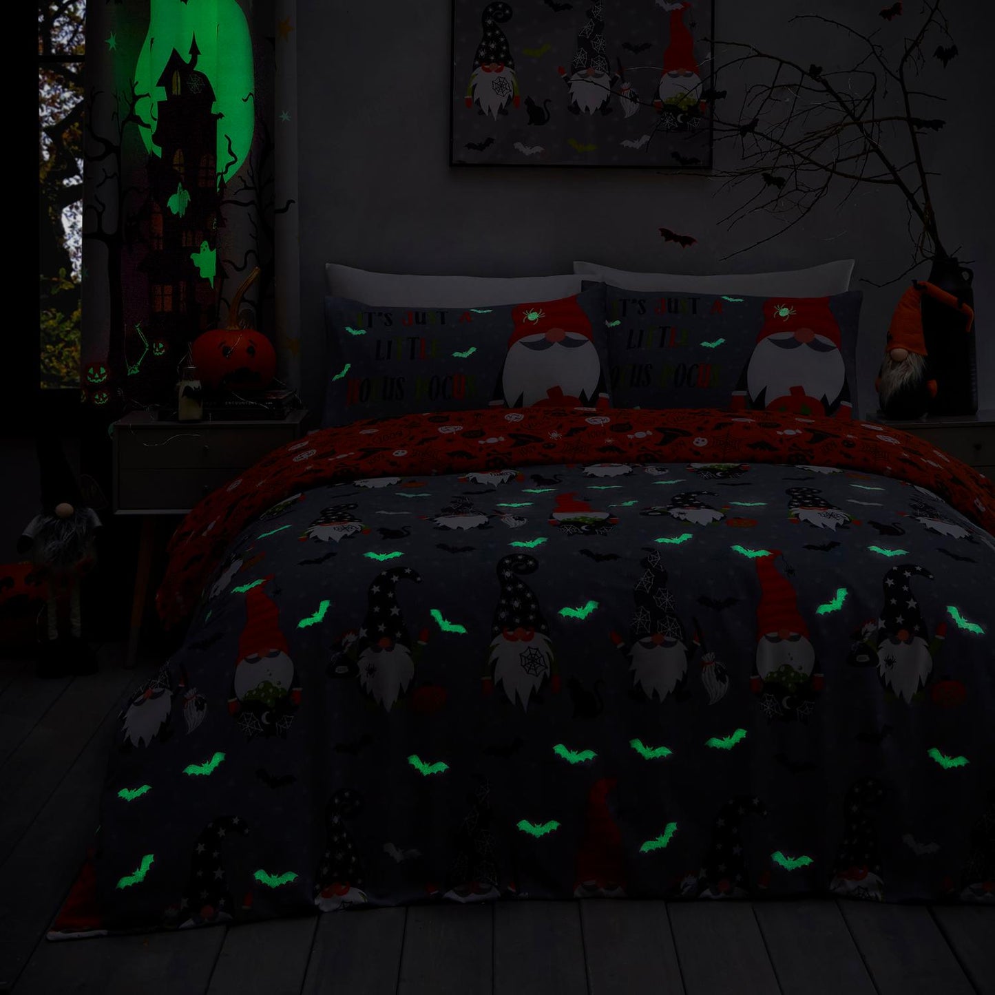 Scary Gonks Glow in the Dark Grey Reversible Duvet Set