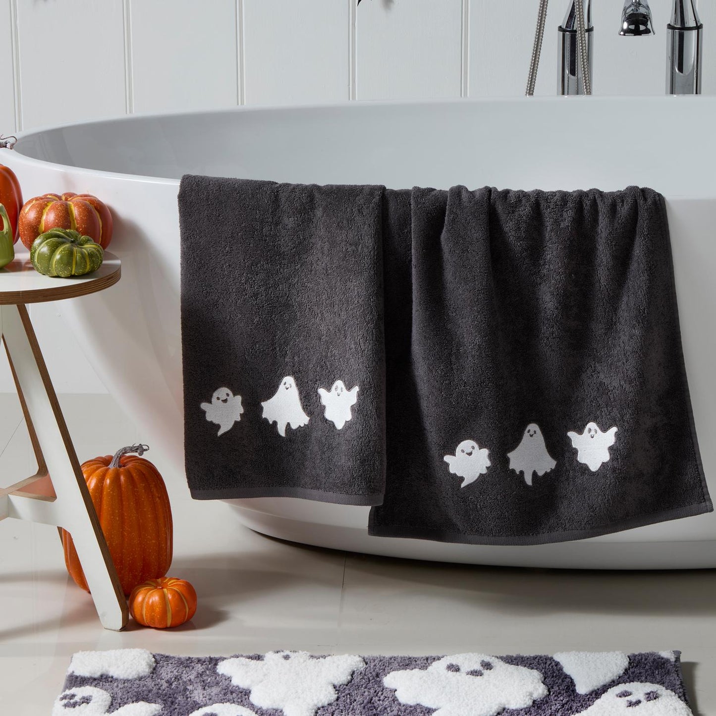 Spooky Ghosts Cotton Hand Towel 2pk