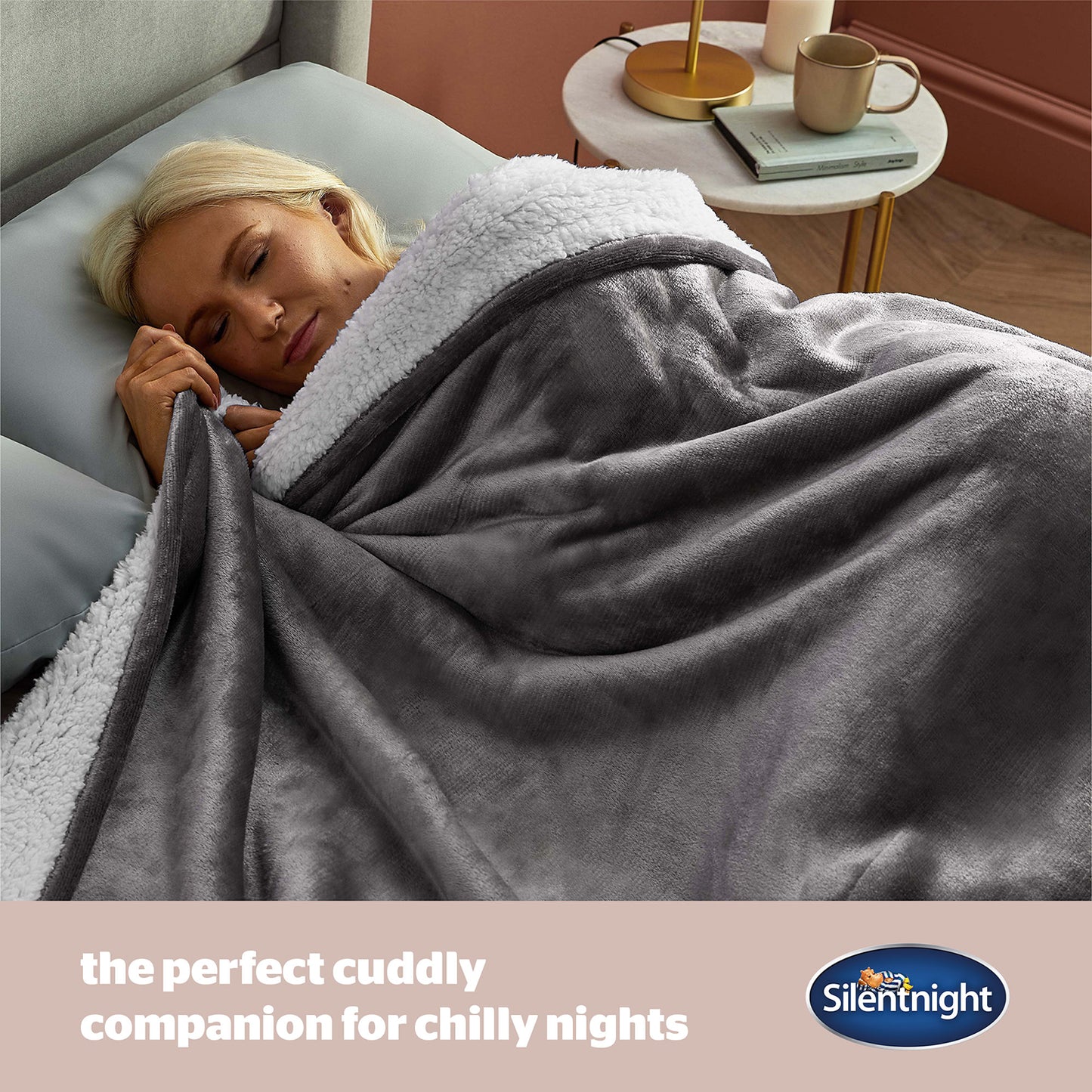 Silentnight Snugsie Charcoal Kingsize Family Blanket