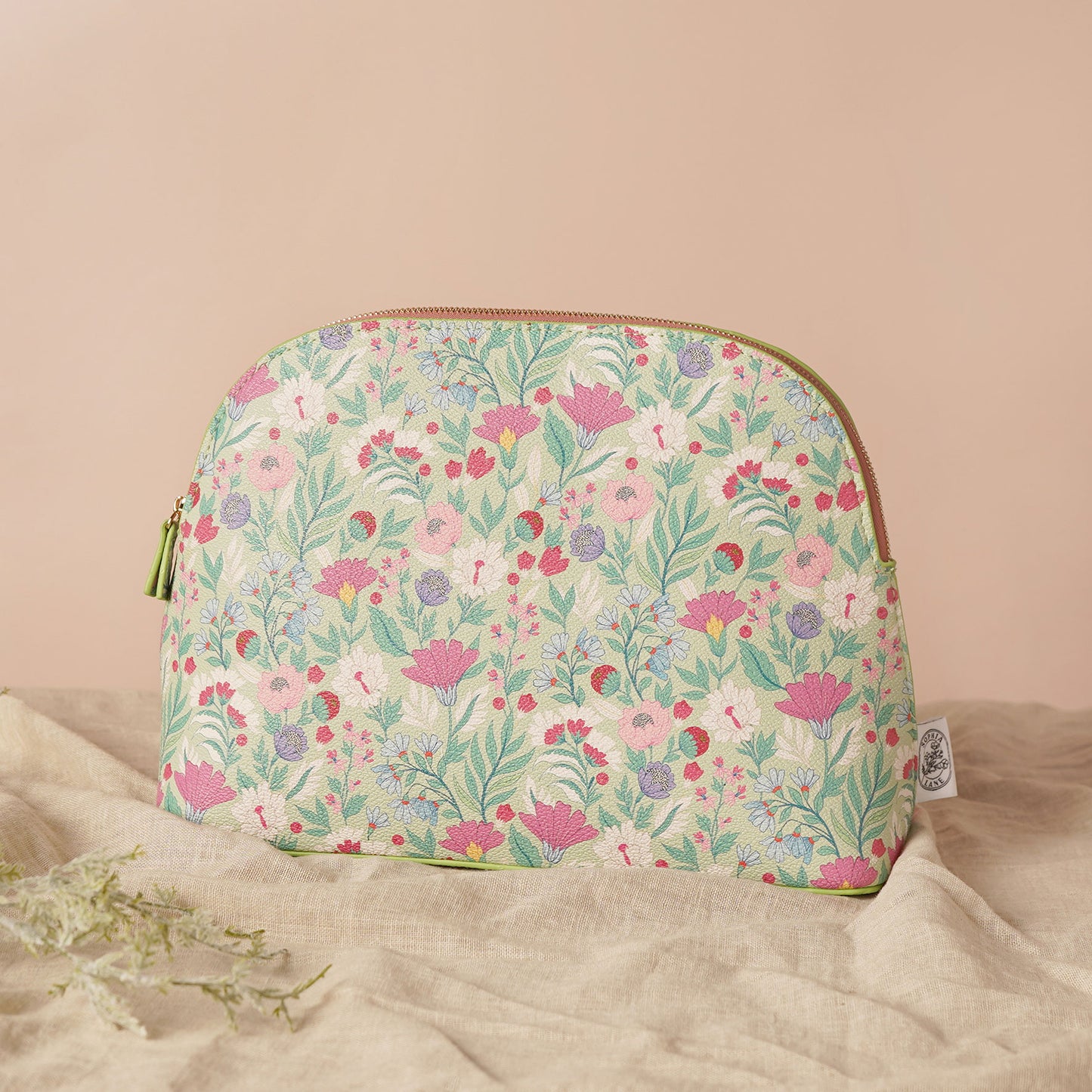 Sophia Lane Large Floral Make-Up Bag in Green