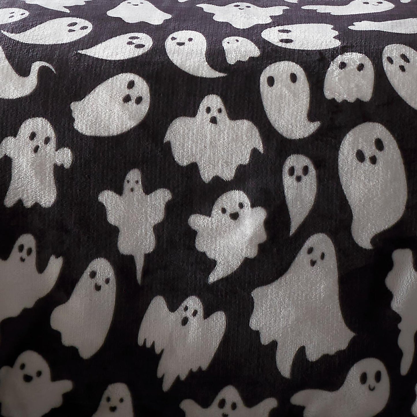 Spooky Ghosts Black Sherpa Fleece Duvet Set