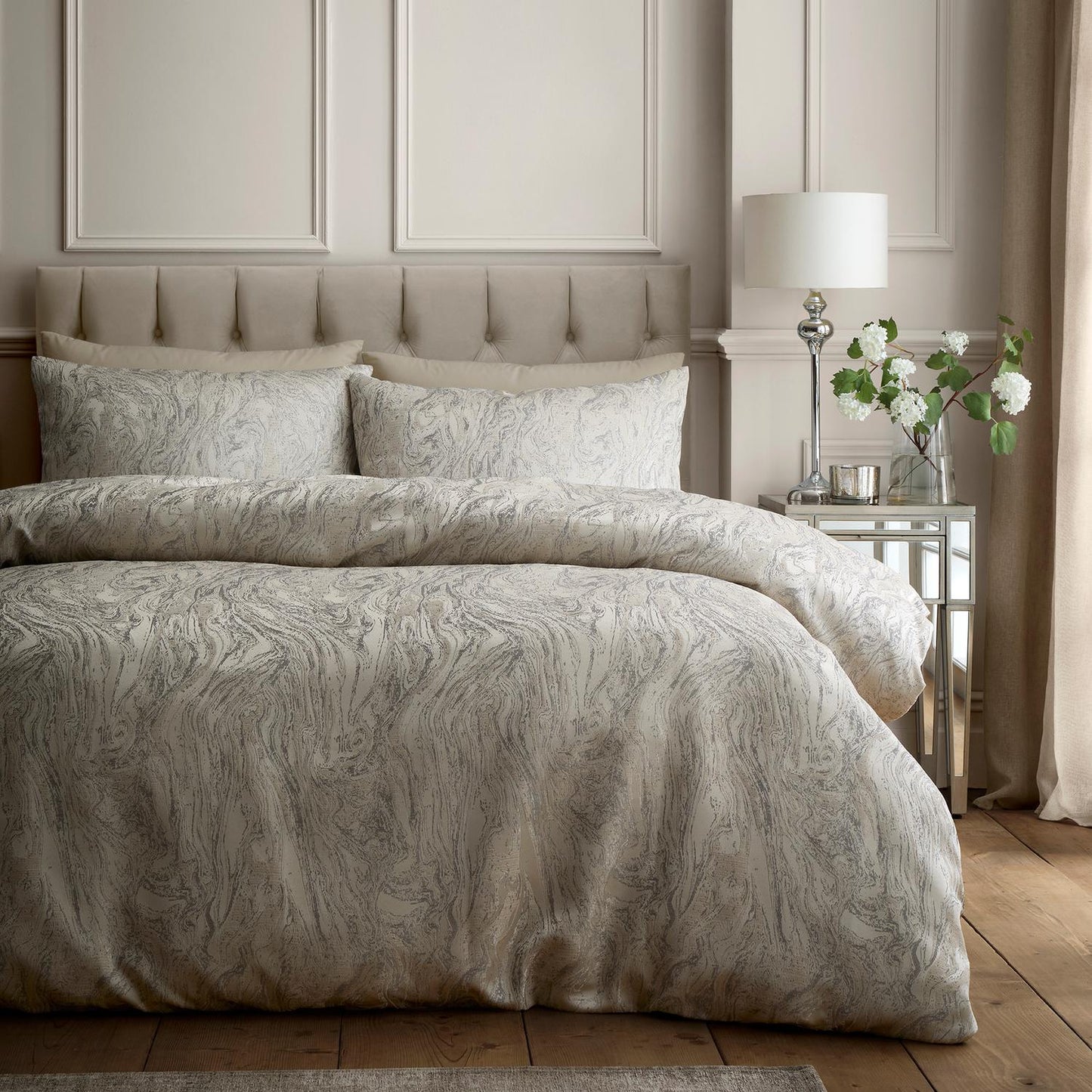 Soiree Marble Natural Jacquard Duvet Set