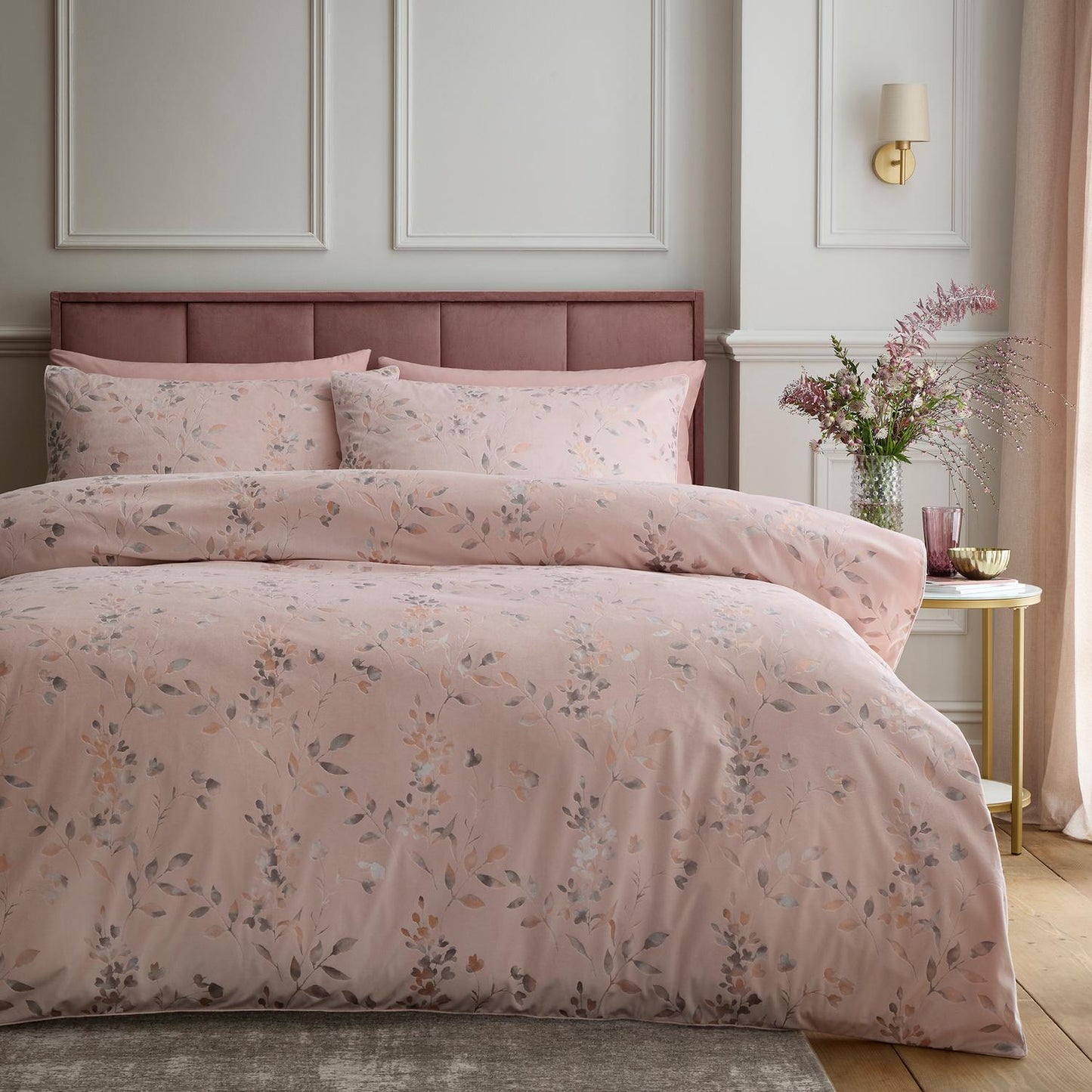 Metallic Leaf Pink Velvet Duvet Set