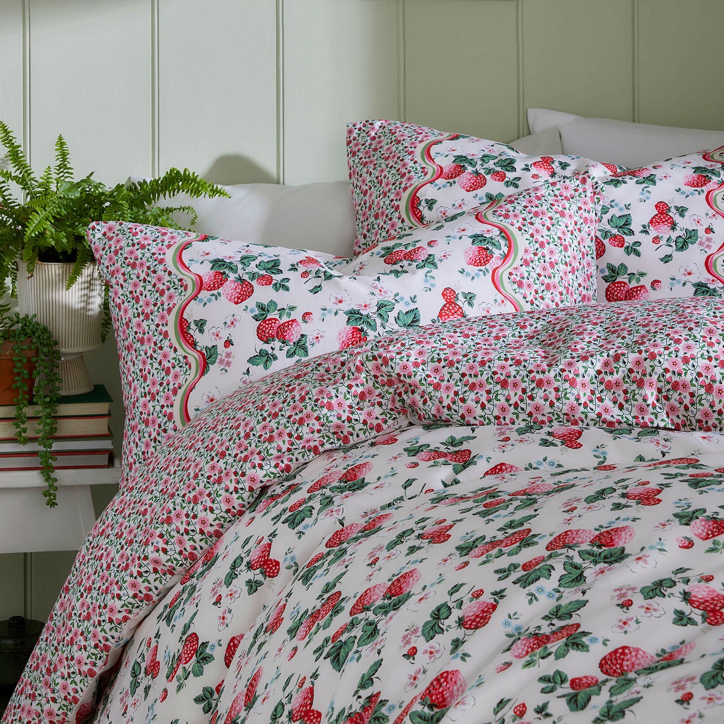 Cath Kidston Strawberry Rose Pink 100% Cotton Duvet Set