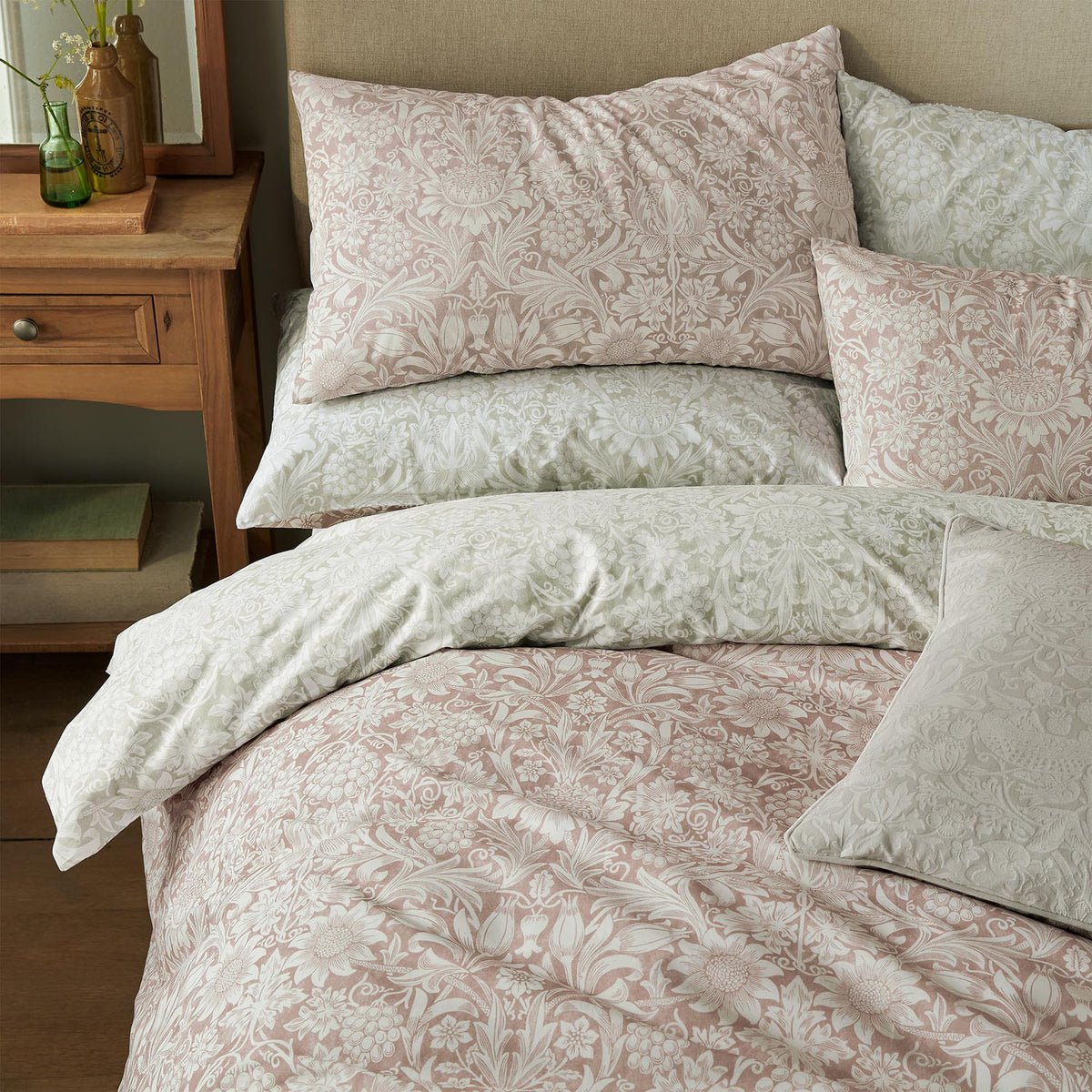 William Morris At Home Sunflower Clay Cotton Duvet Set