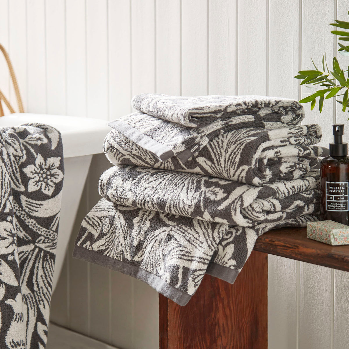 William Morris At Home Sunflower Iron Cotton Towels
