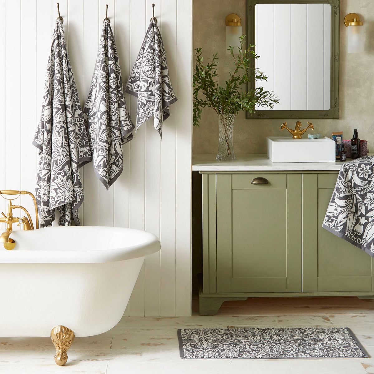 William Morris At Home Sunflower Iron Cotton Towels