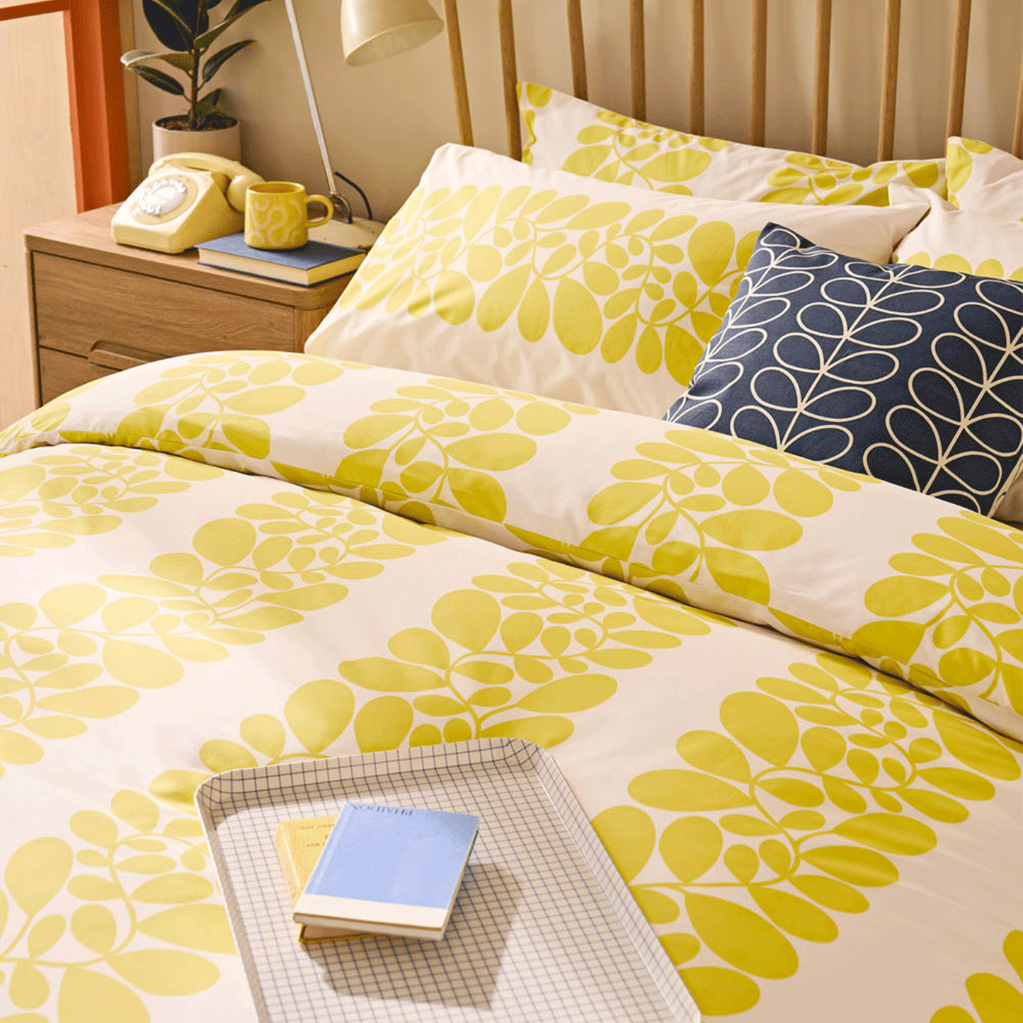 Orla Kiely Sycamore Stripe Yellow 200TC Cotton Duvet Set