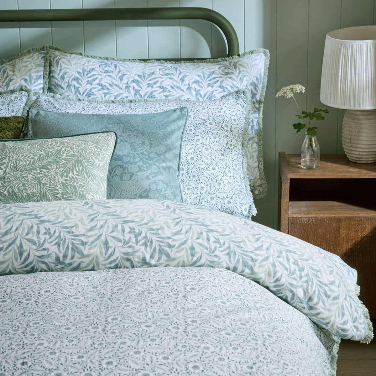 William Morris At Home Willow Bough Sage Cotton Duvet Set