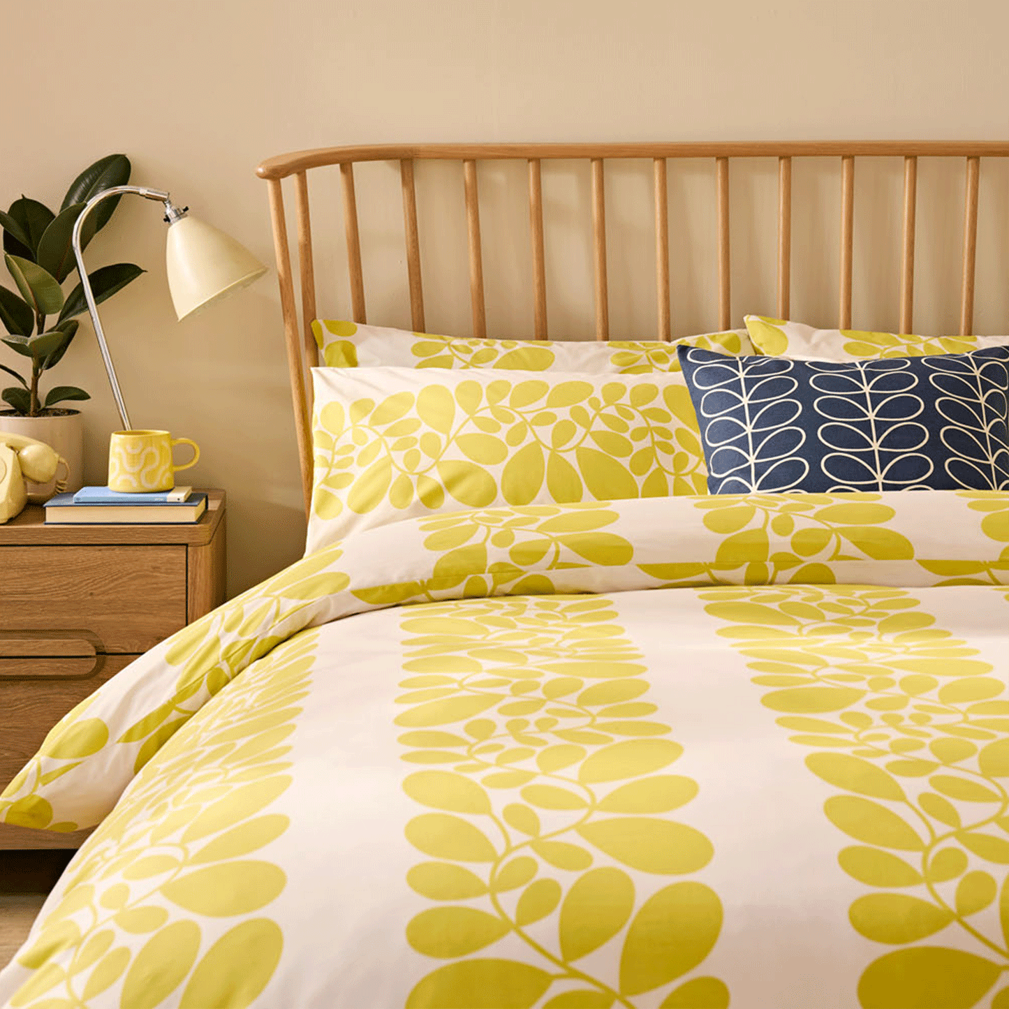 Orla Kiely Sycamore Stripe Yellow 200TC Cotton Duvet Set