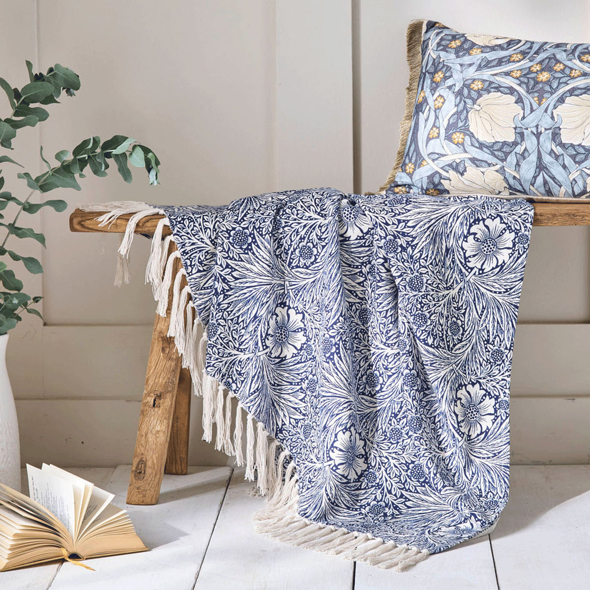 William Morris At Home Marigold Indigo Blue Throw (130cm x 170cm)