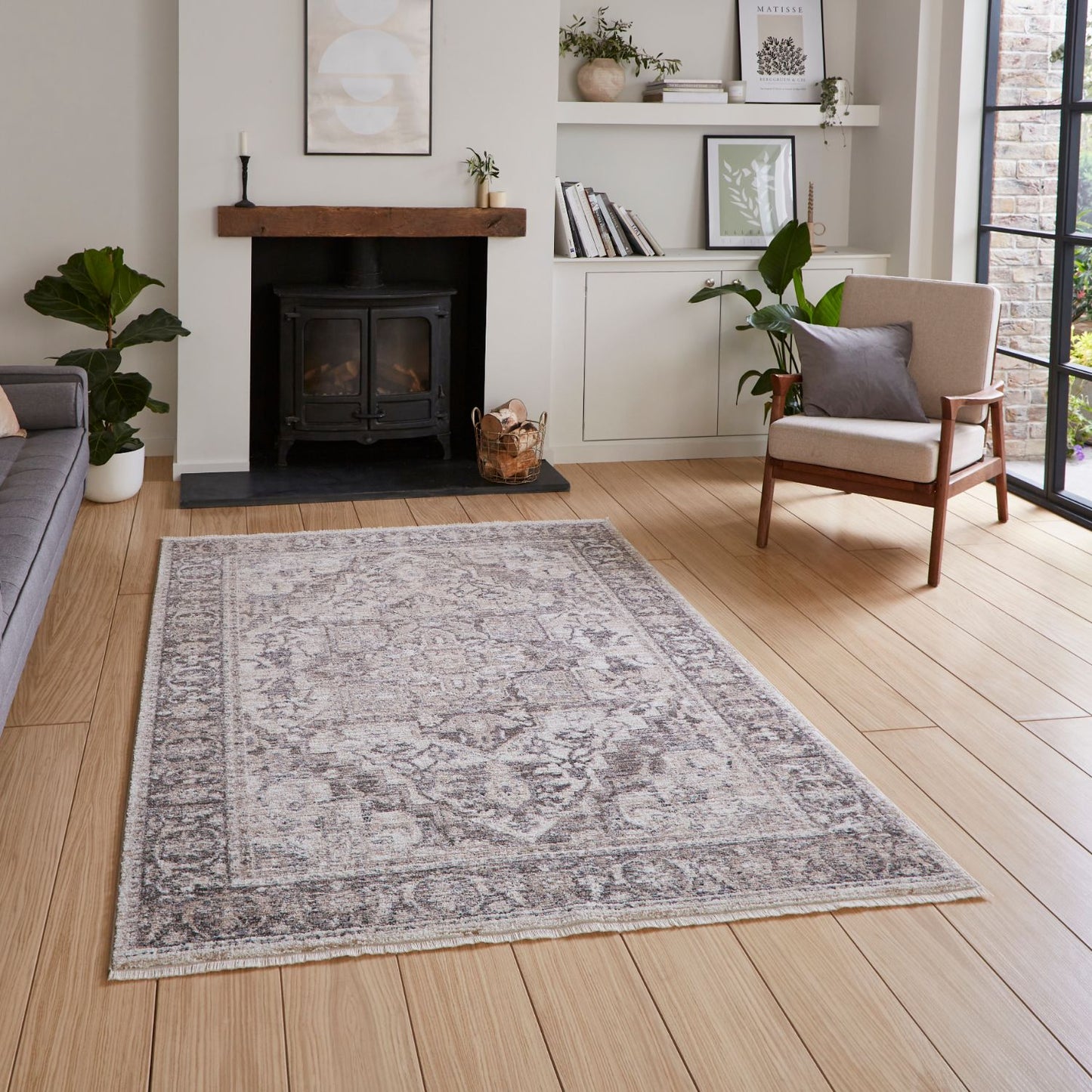 Vintage 35018 Grey Traditional Rug