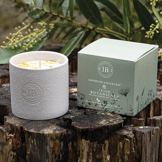 Irish Botanicals Dandelion & Dock Leaf Candle