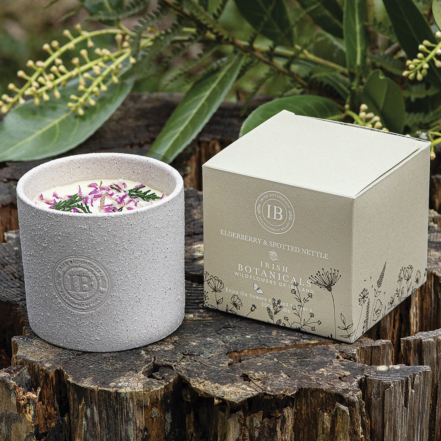 Irish Botanicals Wild Rose & Stinging Nettle Candle