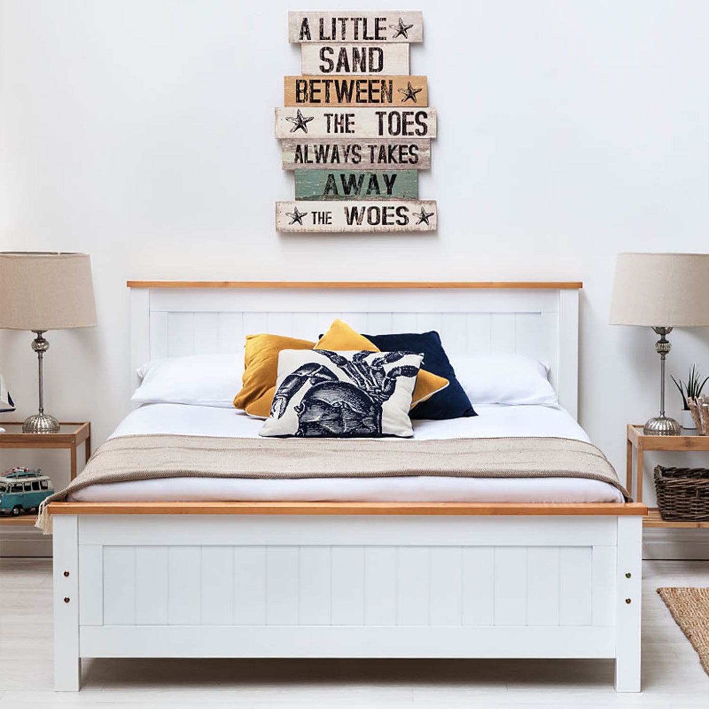 Rostherne Farmhouse White Wooden Bed