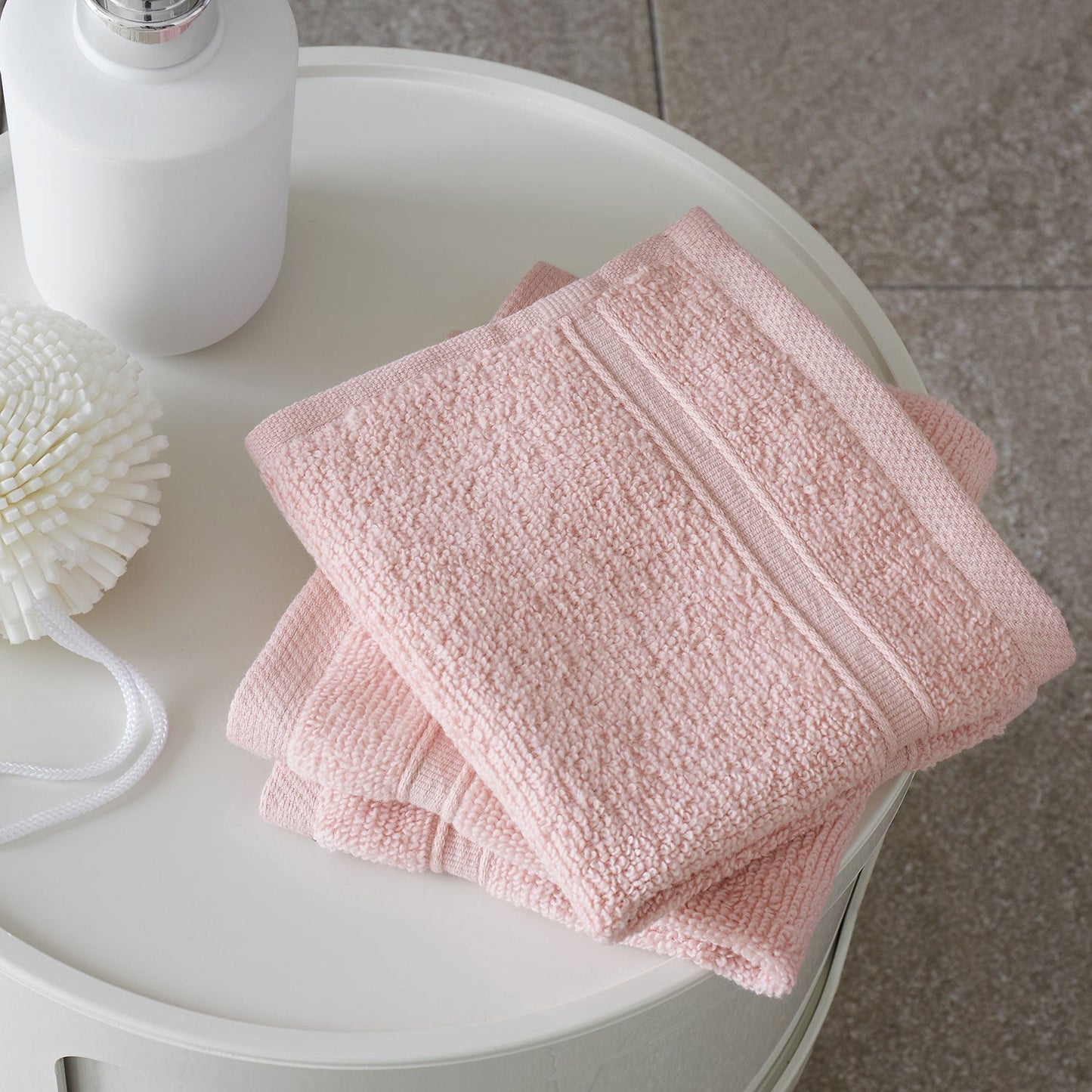 Catherine Lansfield Zero Twist Pink 450Gsm 100% Cotton Towels