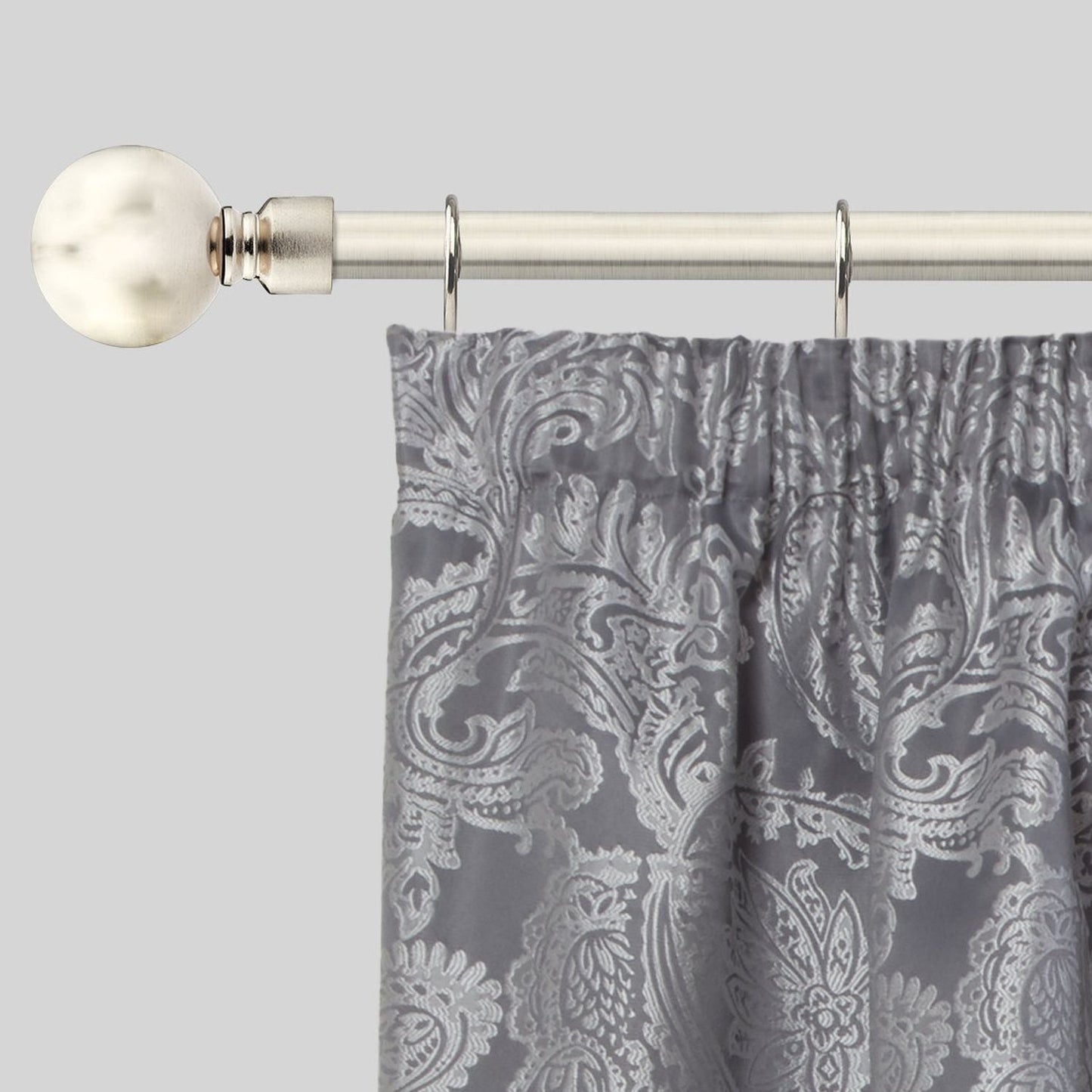 Brushed Silver Ball Extendable Curtain Pole with Rings