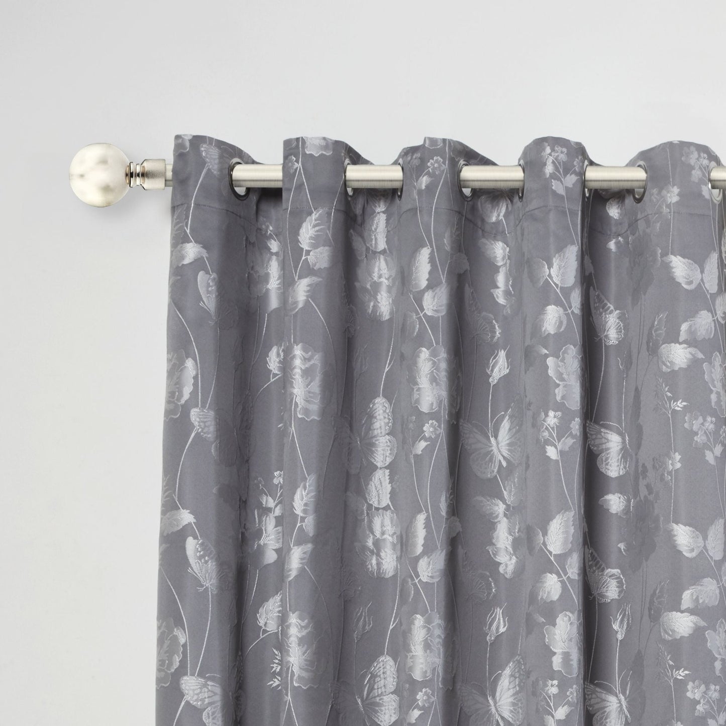 Brushed Silver Ball Extendable Curtain Pole