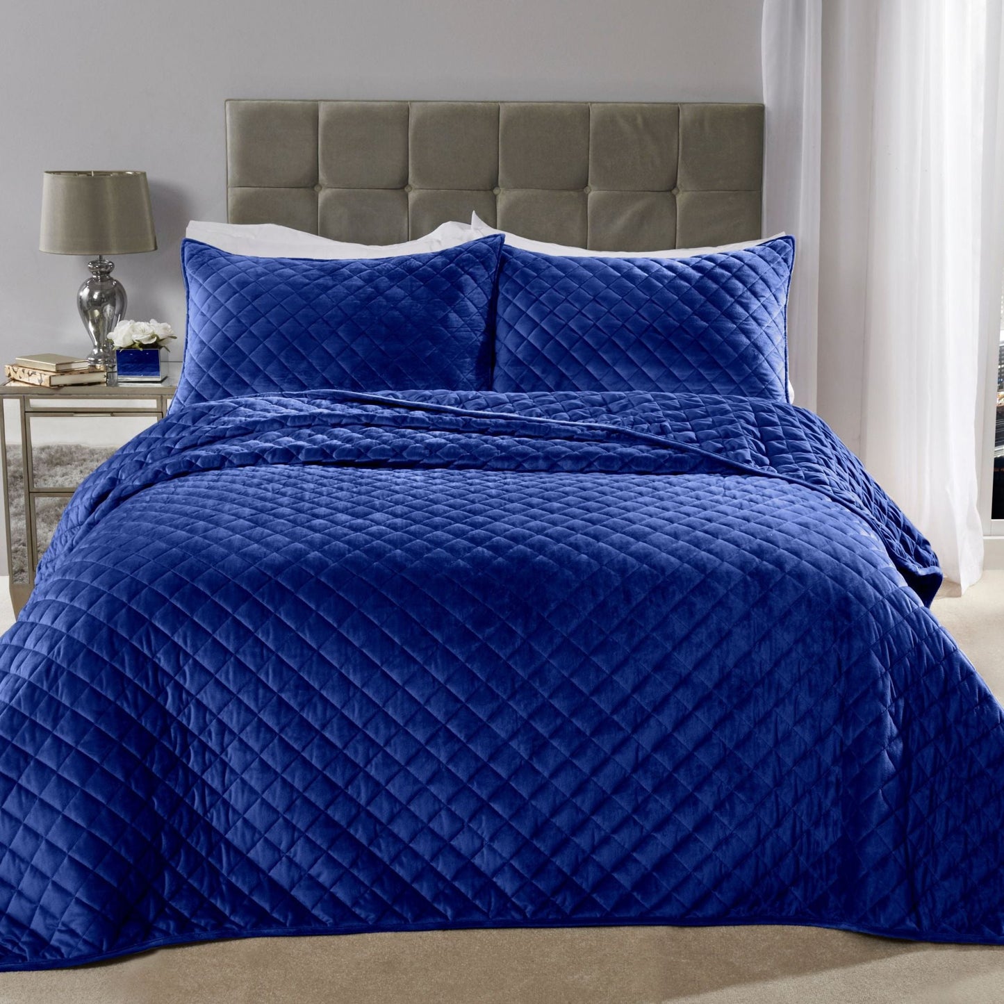 Regent Navy Quilted Soft Touch Velvet Bedspread Set