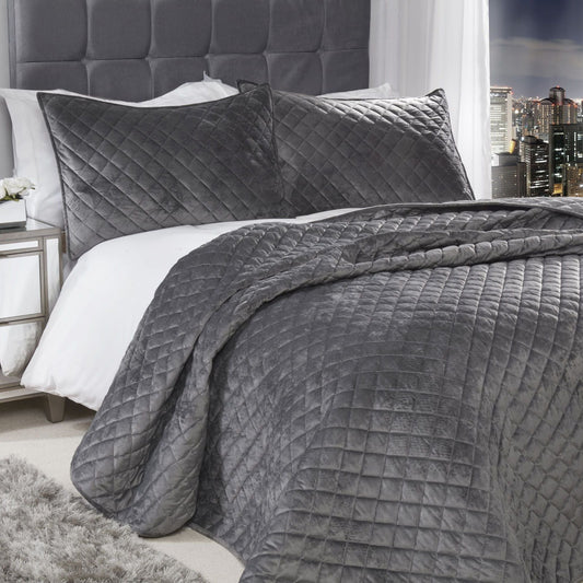 Regent Silver Quilted Soft Touch Velvet Bedspread Set